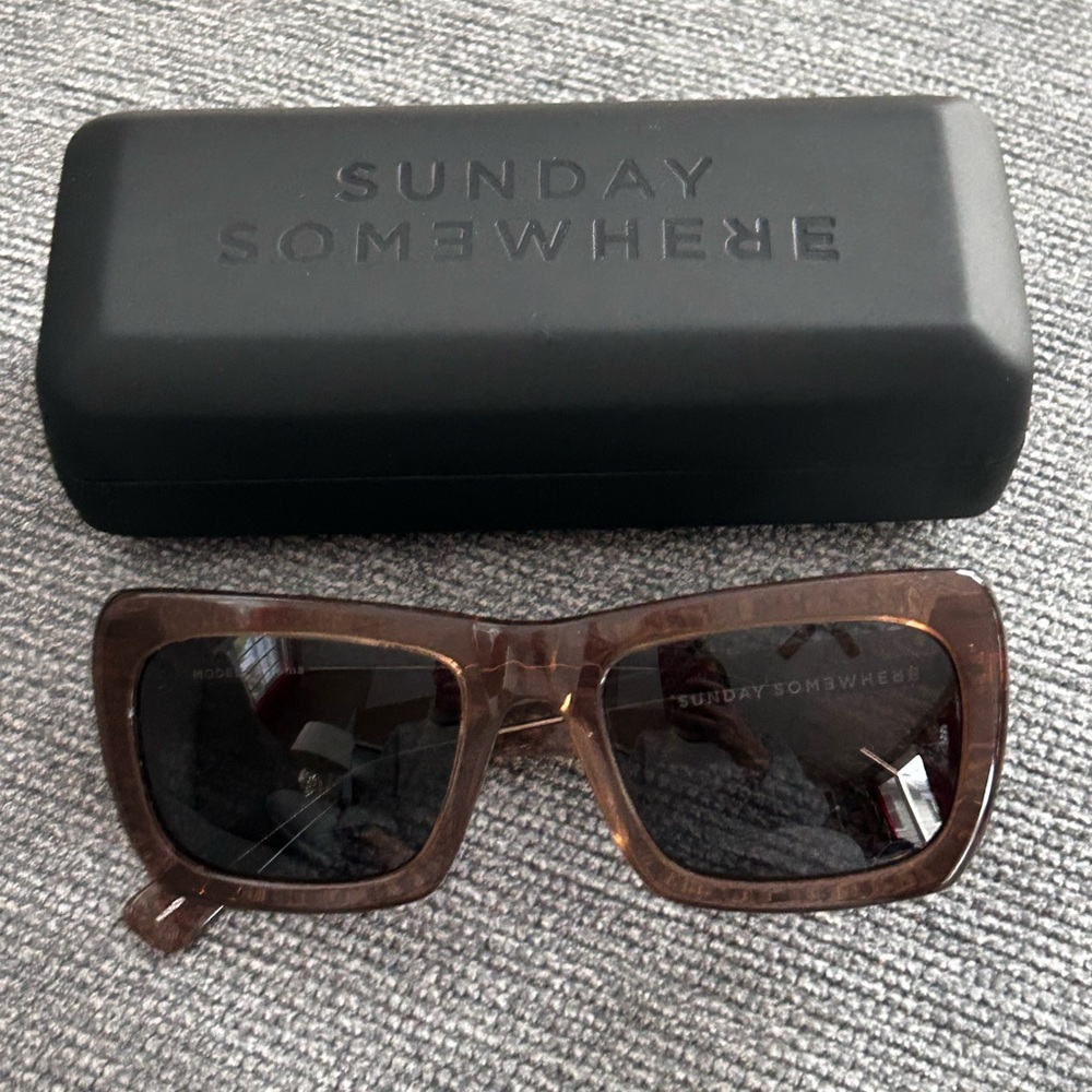 Sunday somewhere Paloma sunglasses